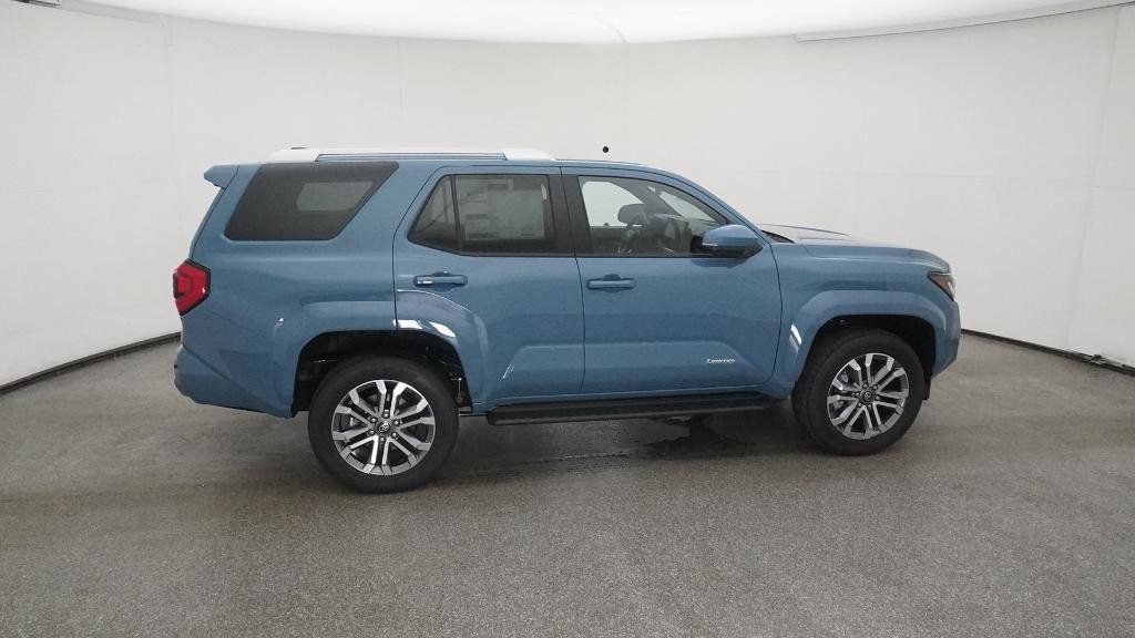 Thumbnail: 2025 Toyota 4Runner - 25