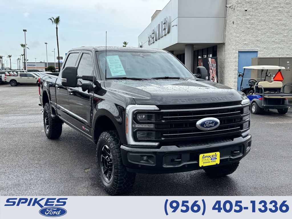 Black Metallic 2025 Ford F-250 Super Duty Platinum Crew Cab 4WD Pickup Truck Four-Wheel Drive Automatic