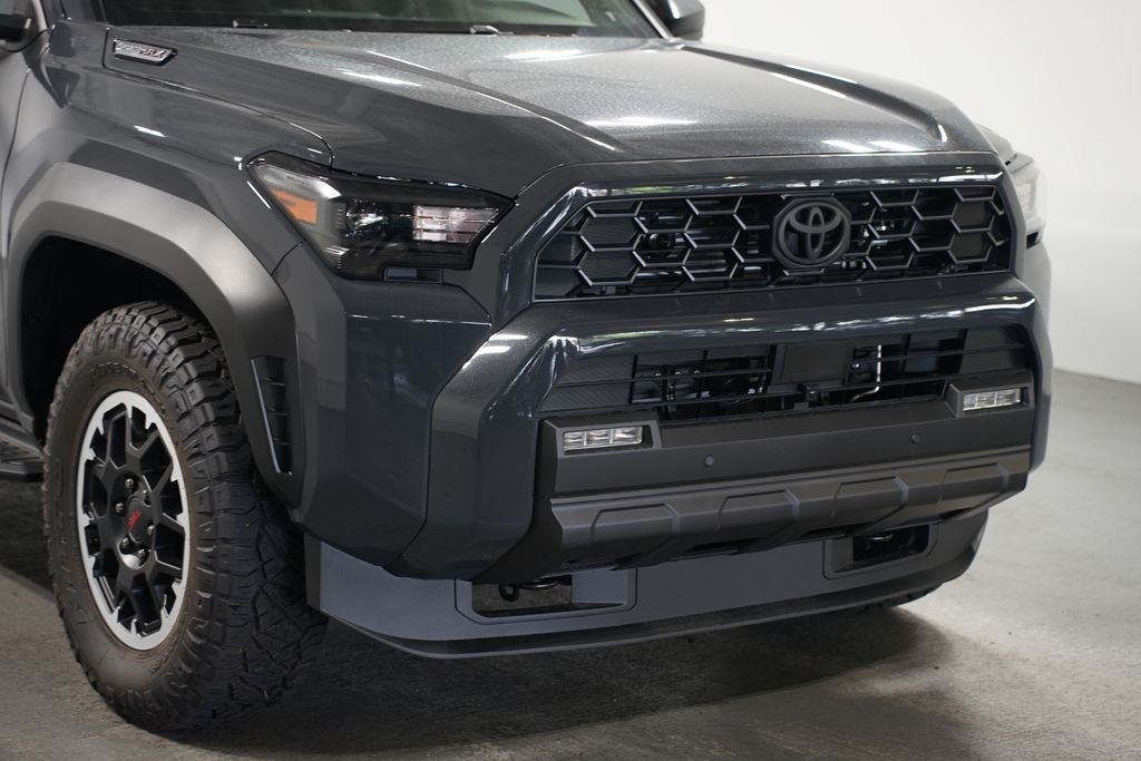 Thumbnail: 2025 Toyota 4Runner - 4