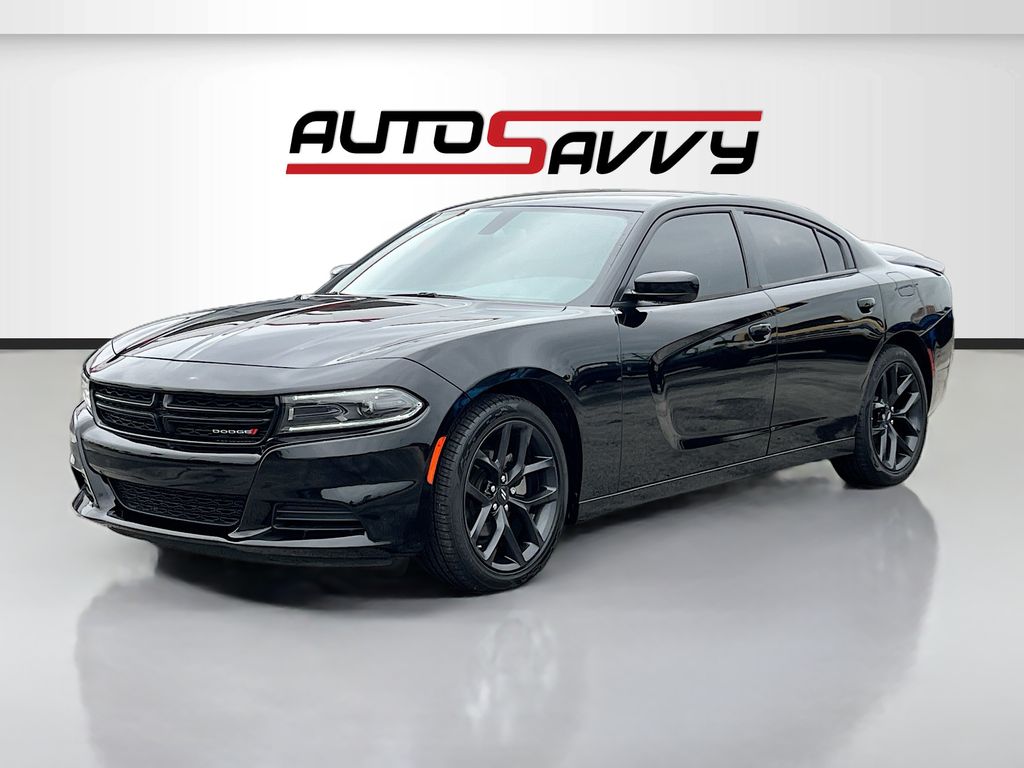 Used 2023 Black Dodge SXT image 3