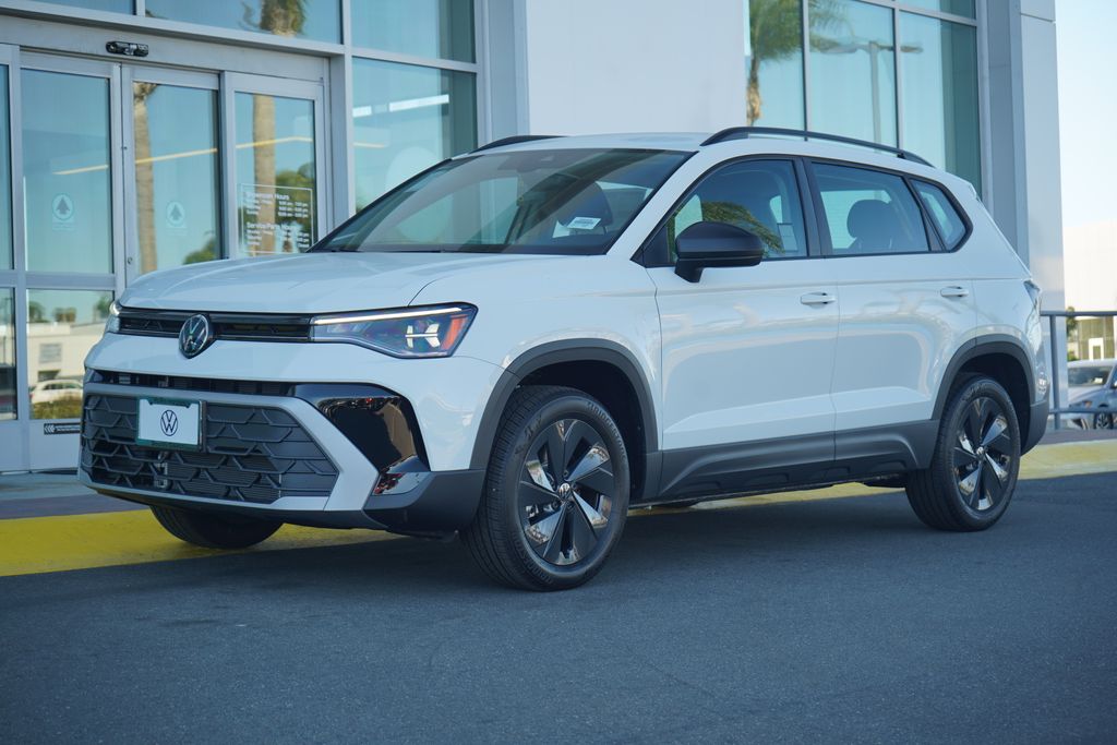 Thumbnail: 2026 Volkswagen Taos - 1