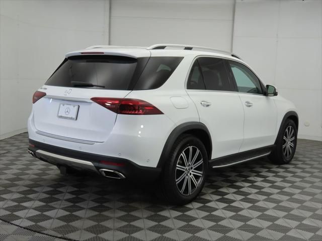 Thumbnail: 2026 Mercedes-Benz GLE - 5