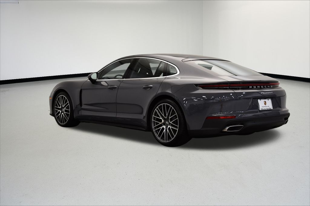 Thumbnail: 2025 Porsche Panamera - 3