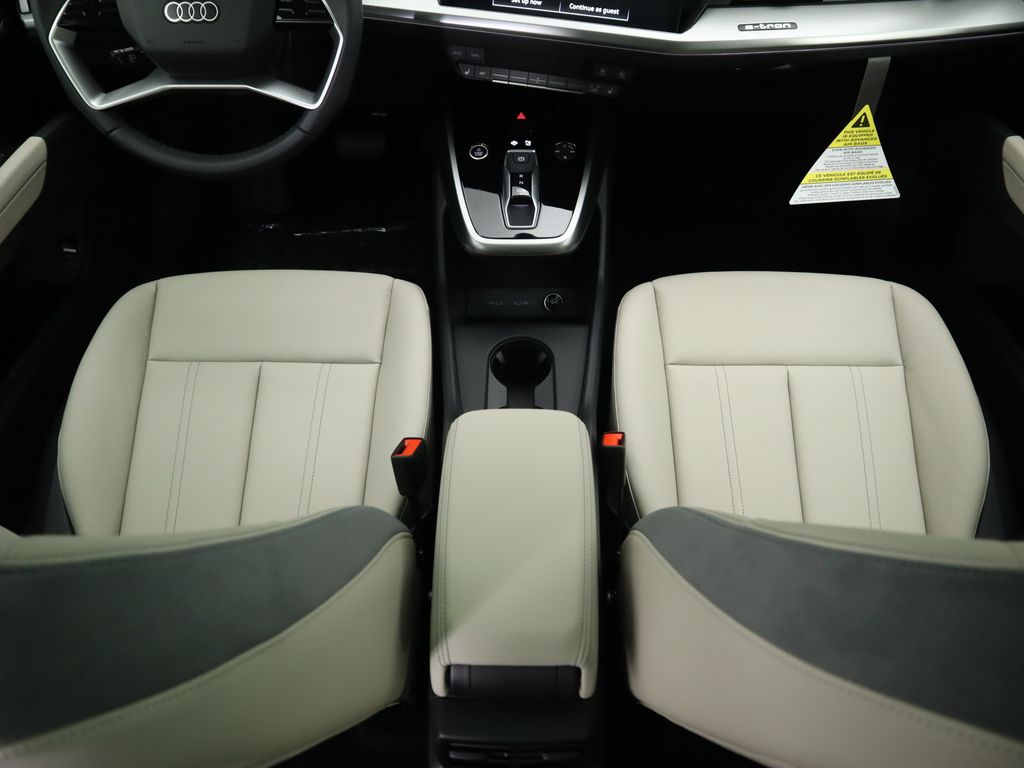 2025 Audi Q4 e-tron  18