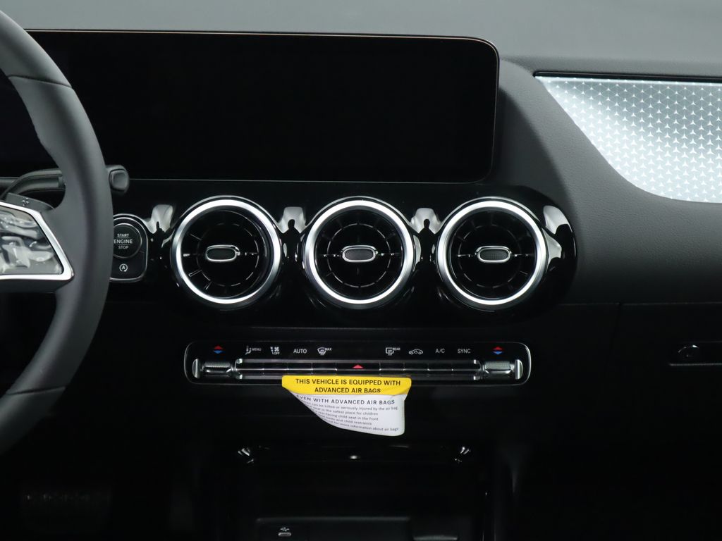 2025 Mercedes-Benz GLA 250 15