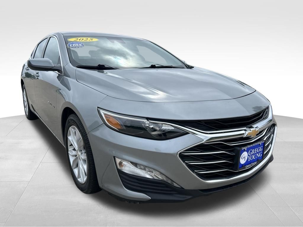 Used 2025 Chevrolet Malibu Sedan