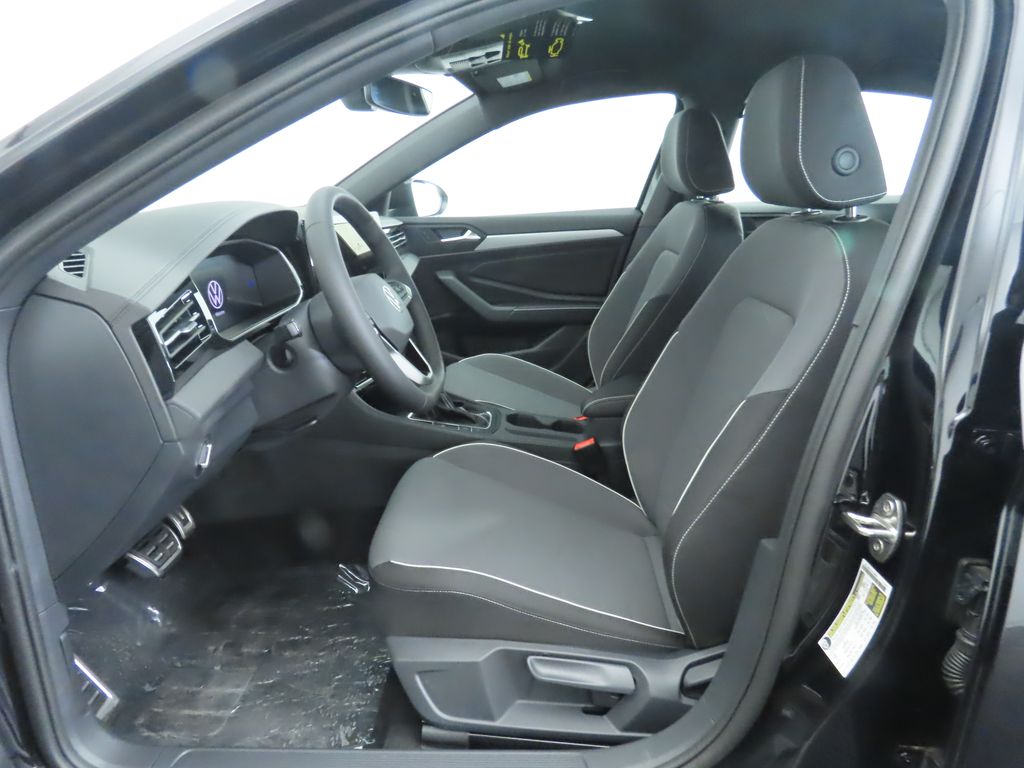 Thumbnail: 2025 Volkswagen Jetta - 19