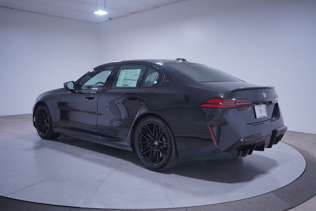 2025 BMW M5 Base 3