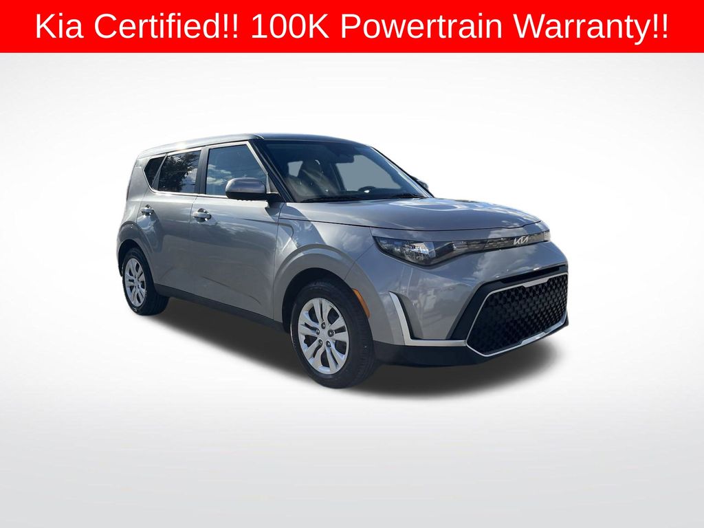 2023 Kia Soul LX 2