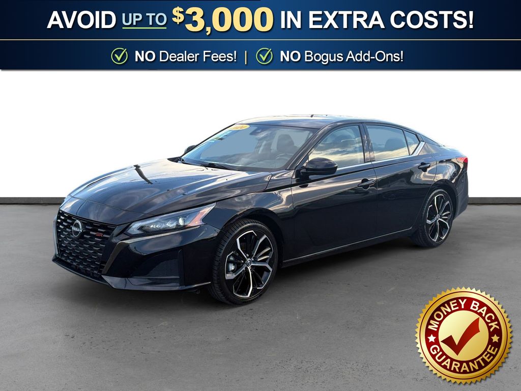 Super Black Clearcoat 2024 Nissan Altima Sedan Front-Wheel Drive Continuously Variable Transmission