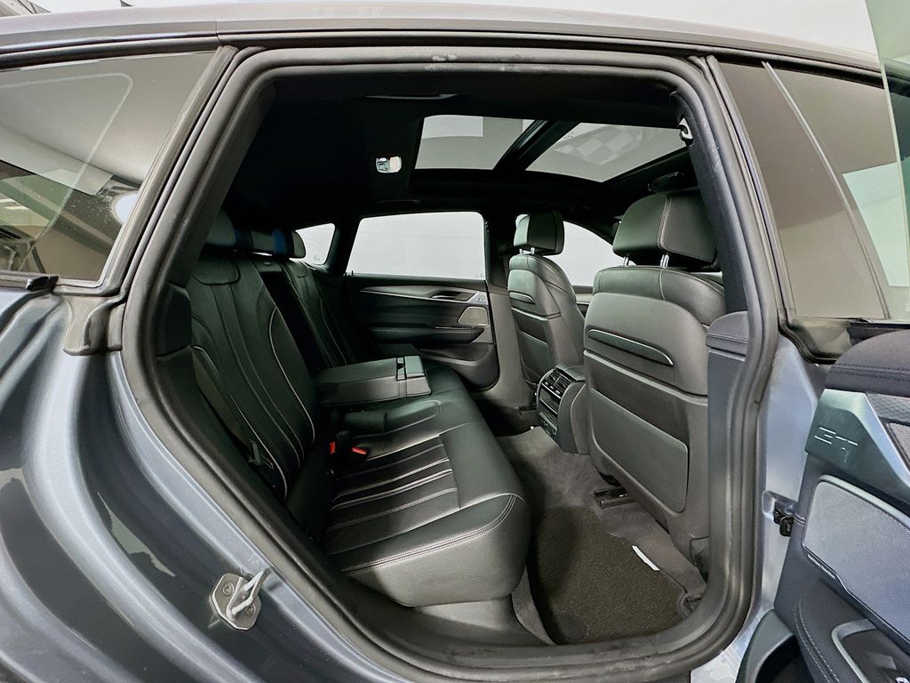 Thumbnail: 2018 BMW 6 Series - 29