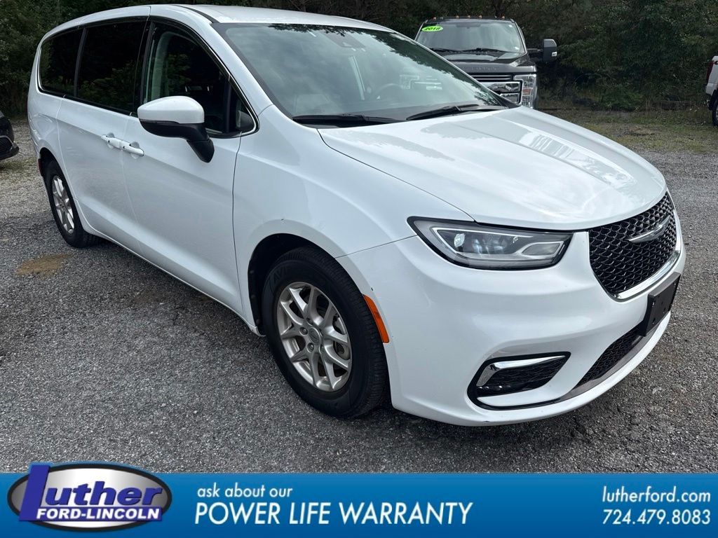 2023 Chrysler Pacifica Touring L FWD