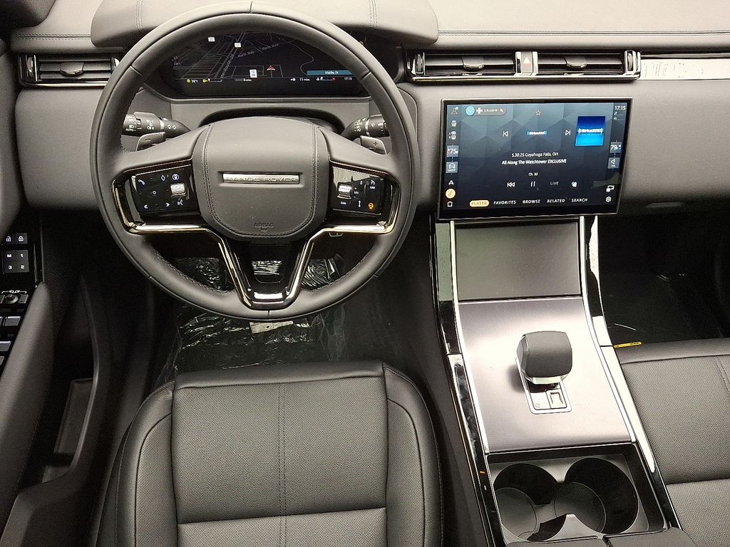 Thumbnail: 2026 Land Rover Range Rover Velar - 8