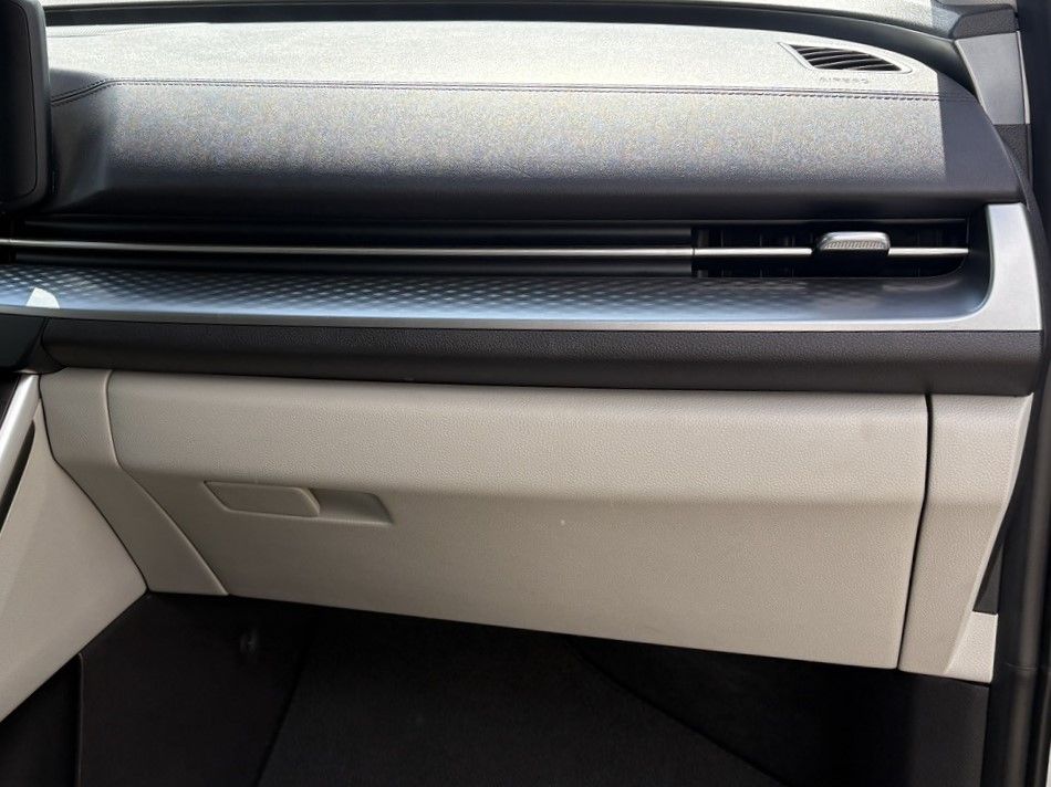 2022 Kia Carnival LXS