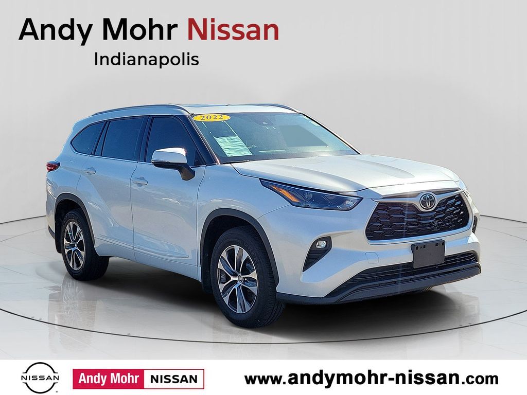 Pearl 2022 Toyota Highlander SUV / Crossover All-Wheel Drive 8-Speed Automatic