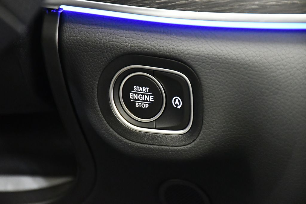 Thumbnail: 2026 Mercedes-Benz GLS - 28