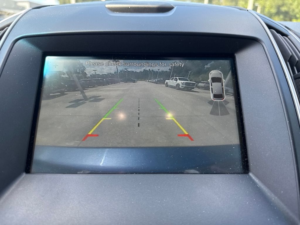 2018 Ford Edge SEL photo 21