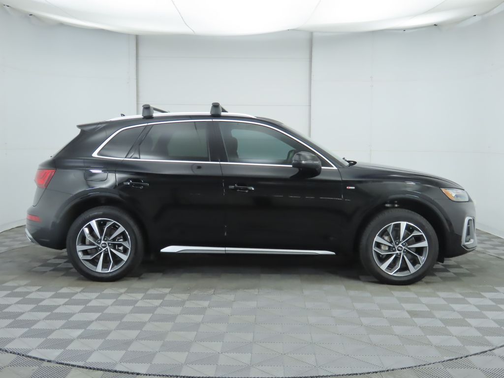 Thumbnail: 2023 Audi Q5 - 4