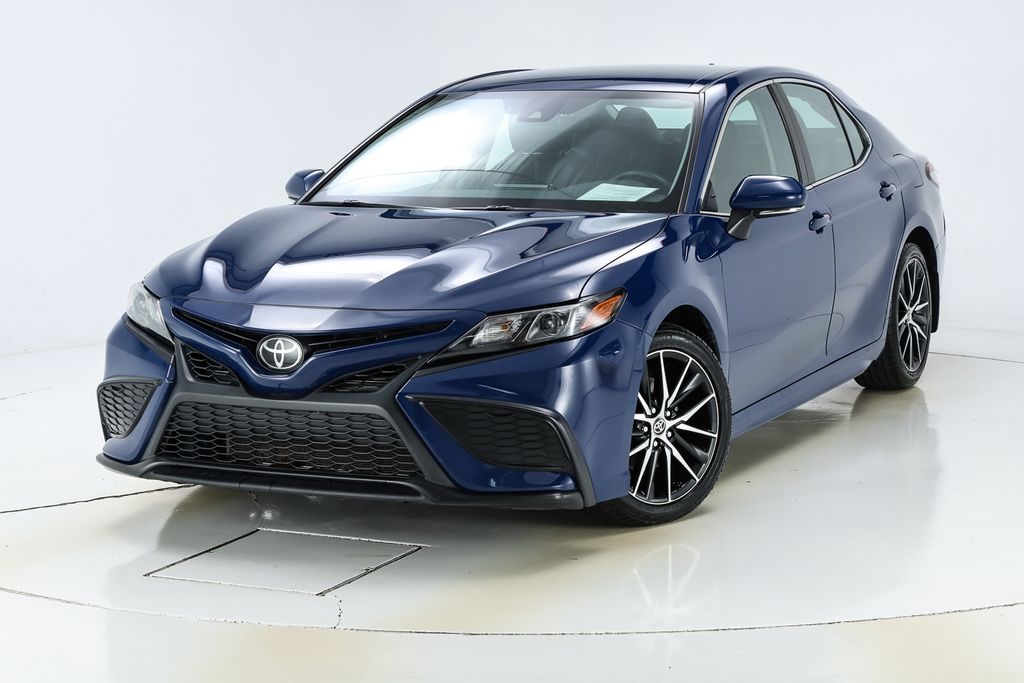 Reservoir Blue 2023 Toyota Camry Sedan Front-Wheel Drive 8-Speed Automatic