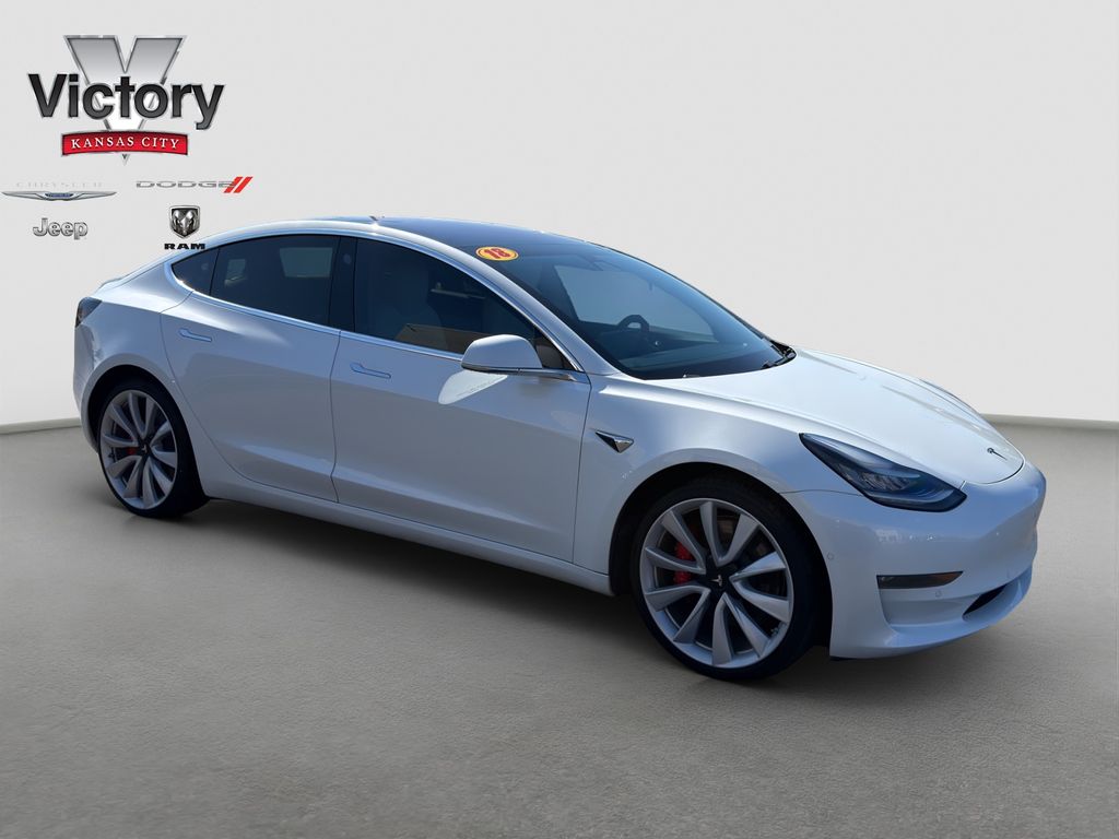 Off White 2018 Tesla Model 3 Performance AWD Sedan All-Wheel Drive 1-Speed Automatic