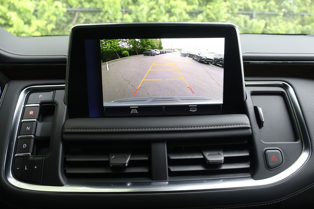 Thumbnail: 2024 Chevrolet Suburban - 20