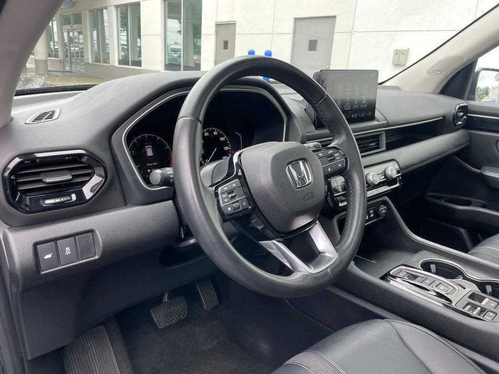 Thumbnail: 2023 Honda Pilot - 27