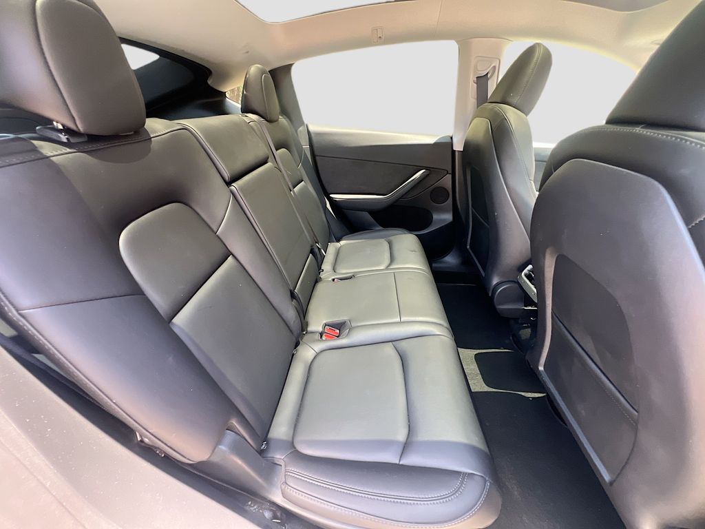 Used 2023 Black Tesla Long Range image 29