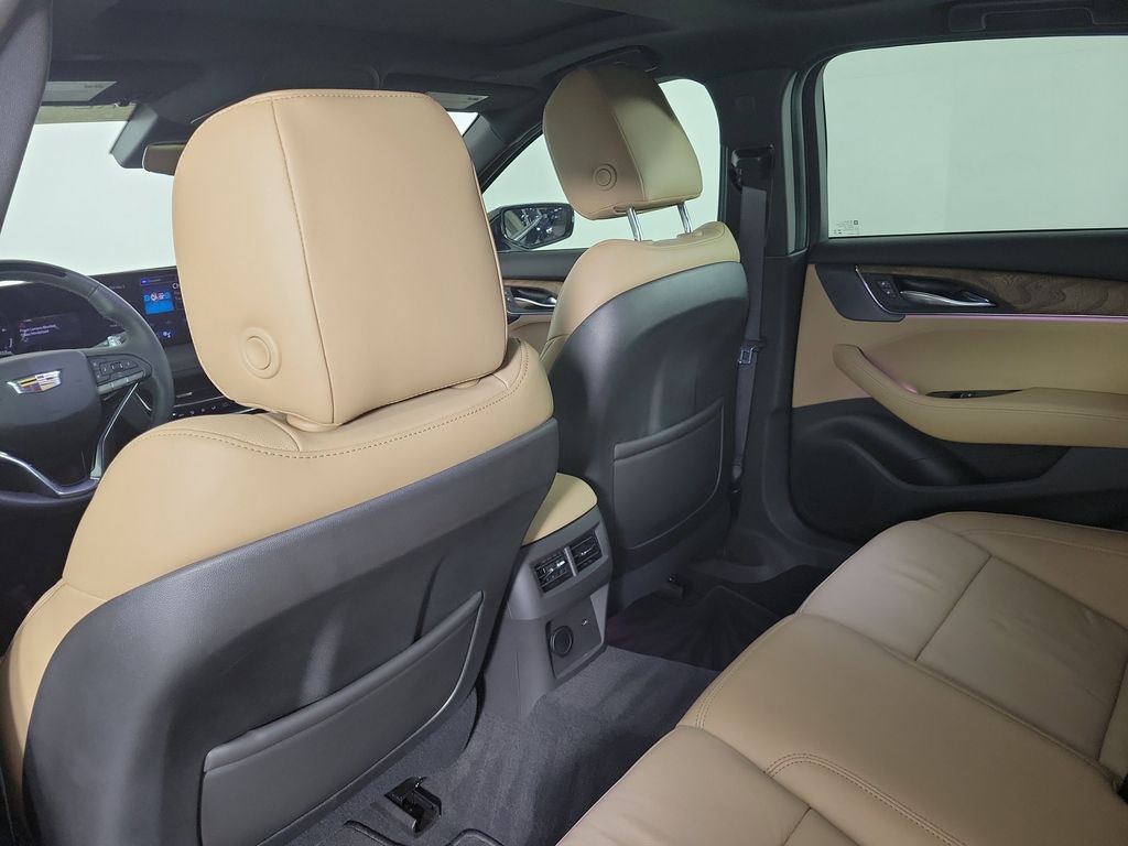 2025 Cadillac CT5 Premium Luxury - 10