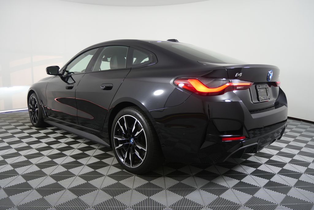 Thumbnail: 2023 BMW i4 - 5