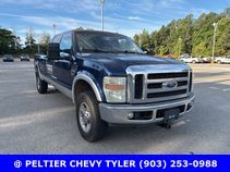 Dark Blue Pearl Clearcoat Metallic 2008 Ford F-350 Super Duty Lariat Crew Cab 4WD Pickup Truck Four-Wheel Drive 6-Speed Manual Overdrive