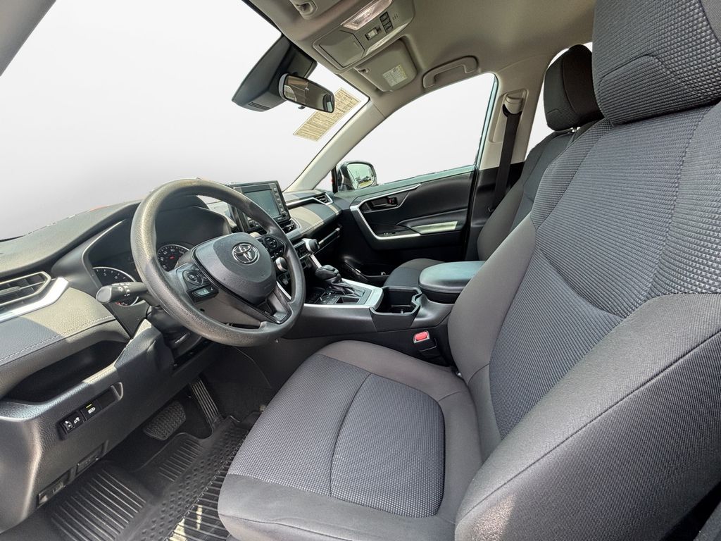 Used Car 2022 Toyota Rav4  Le For Sale Under $25,000 In Austin, Texas