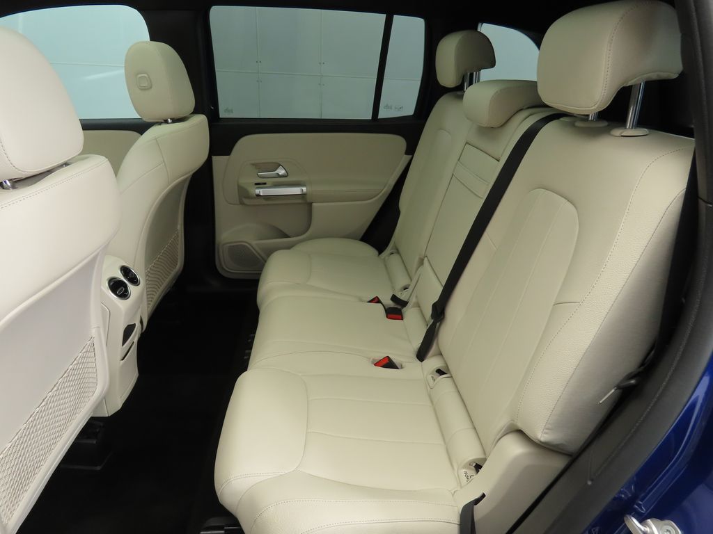 2022 Mercedes-Benz GLB 250 21