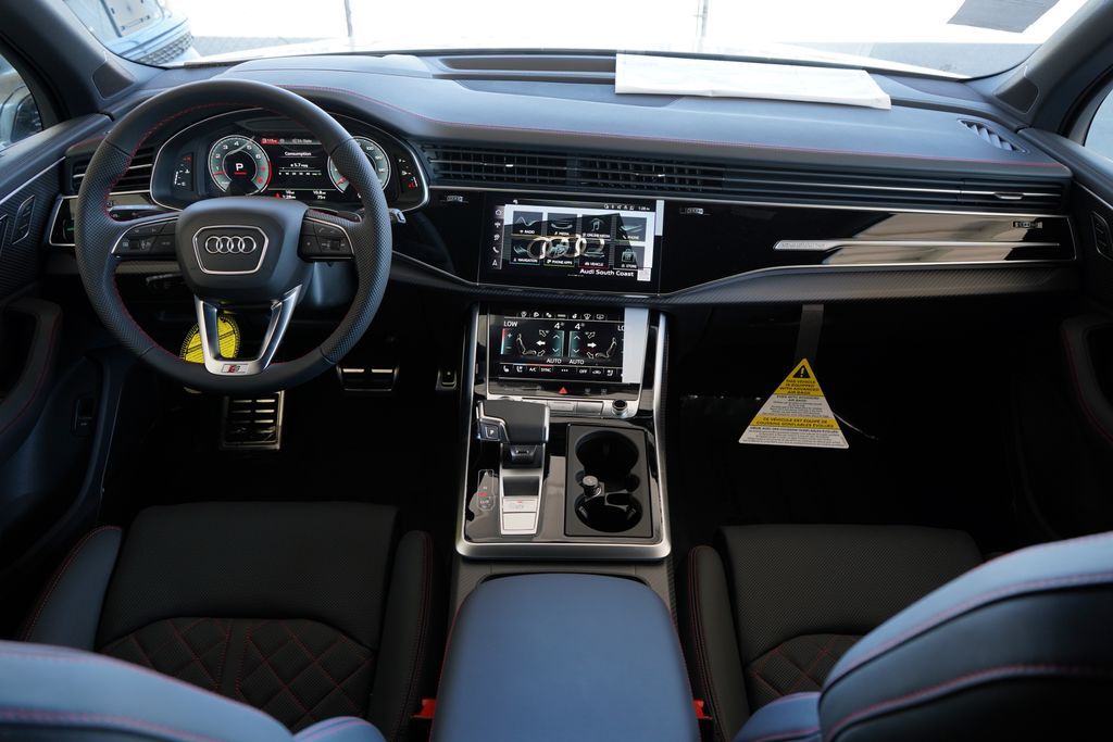Thumbnail: 2026 Audi Q7 - 9