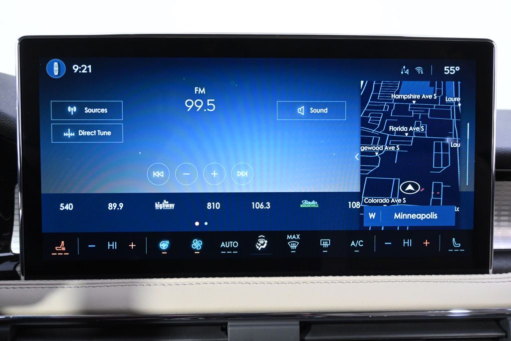 New 2026 Red Lincoln Premiere image 28