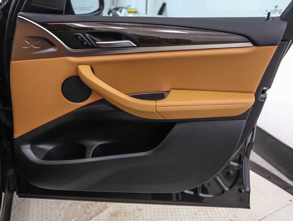 Thumbnail: 2023 BMW X3 - 29