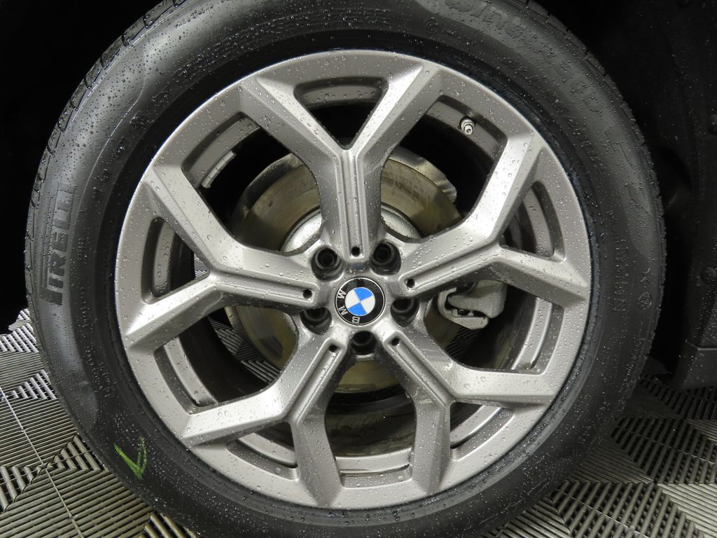 Thumbnail: 2020 BMW X3 - 32