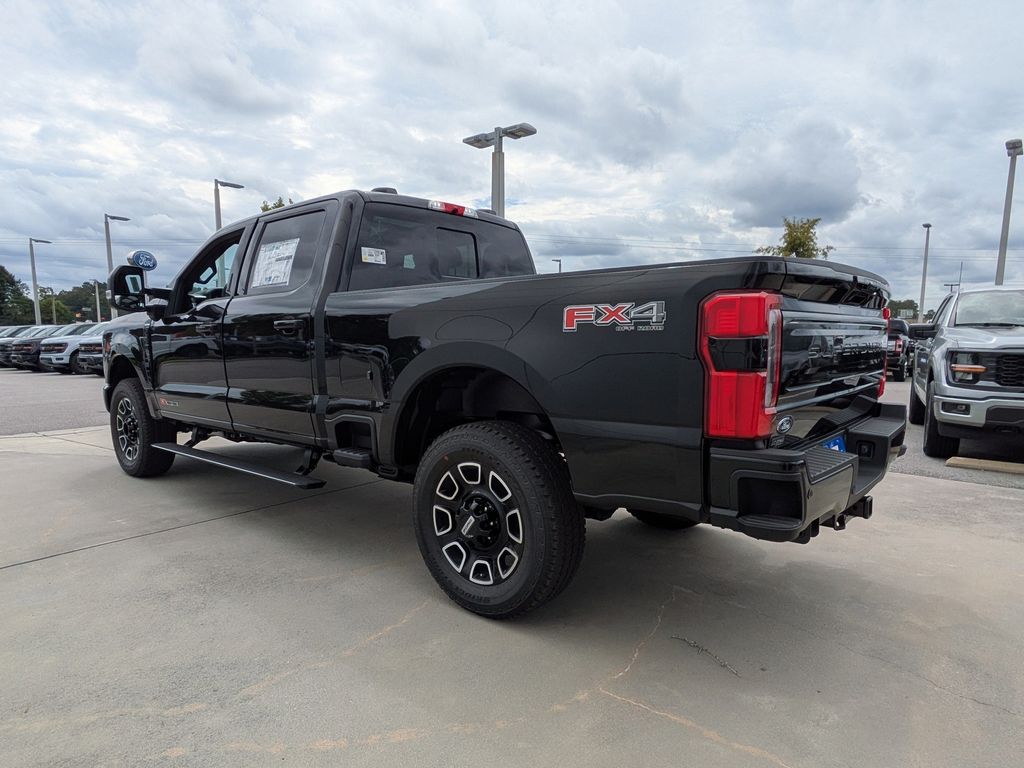 2026 Ford Super Duty F-350 SRW Platinum