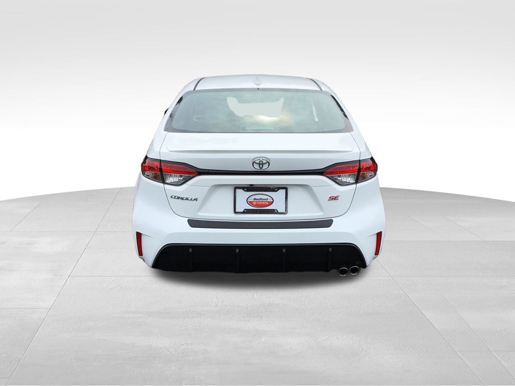 2024 Toyota Corolla SE 4