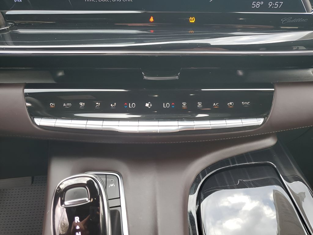 Used Car 2024 Cadillac Escalade  V-series For Sale Under $140,000 In Austin, Texas