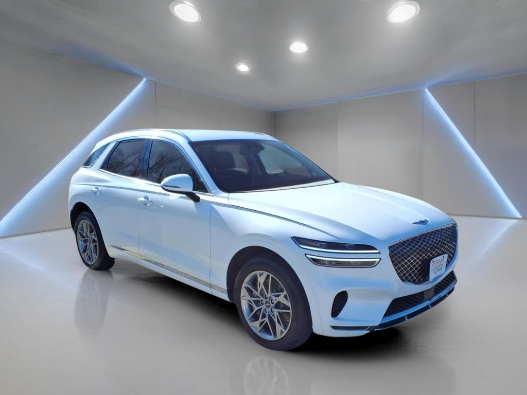 2025 Genesis GV70 2.5T Advanced AWD