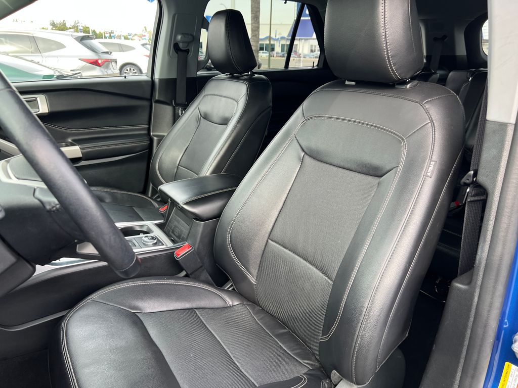 Thumbnail: 2023 Ford Explorer - 16