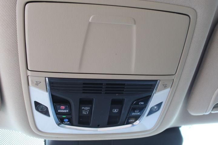 Used Car 2019 Acura Rdx  Advance Package For Sale Under $25,000 In Georgetown, Texas