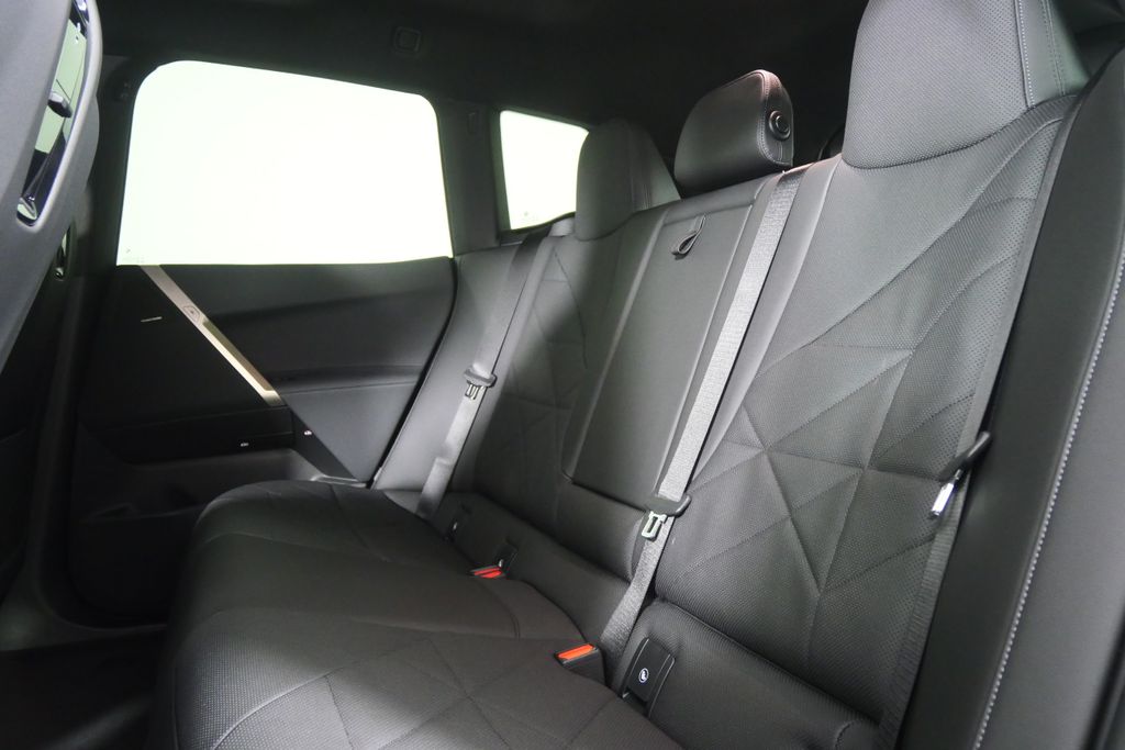 Thumbnail: 2026 BMW iX - 16