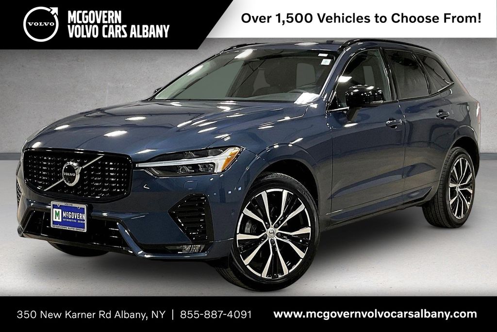 2024 Volvo XC60 B5 Plus Dark Theme AWD