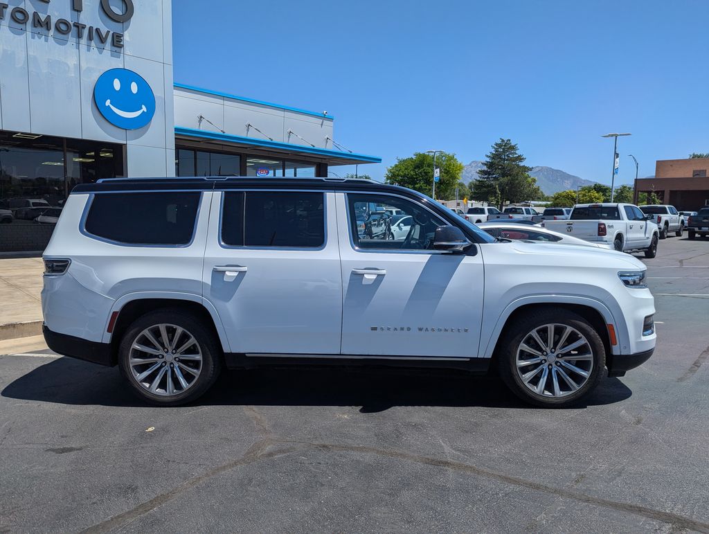 2023 Jeep Grand Wagoneer Series II 2