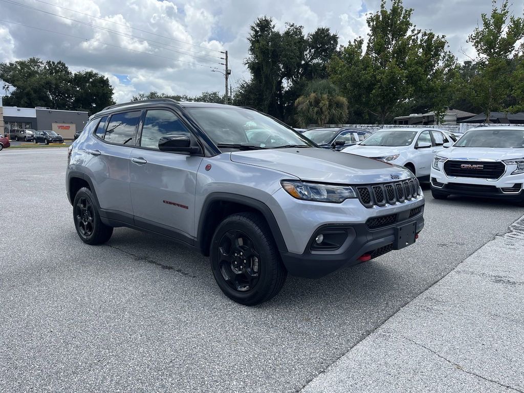 2023 Jeep Compass Trailhawk 2