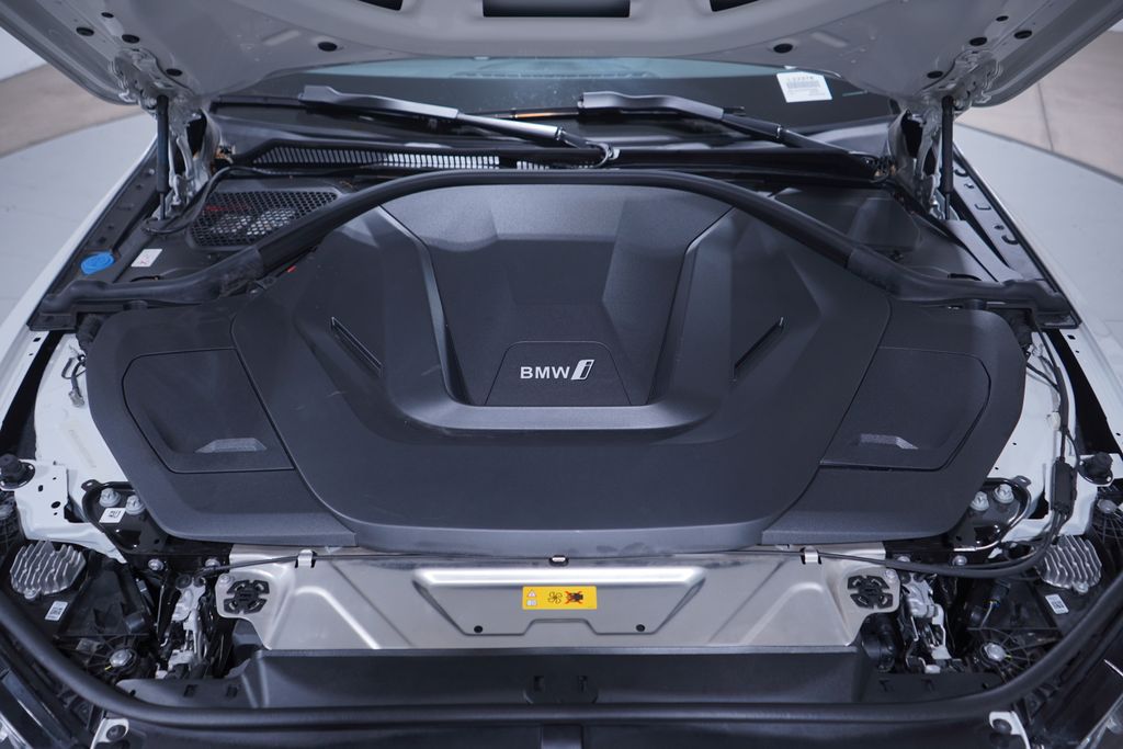 Thumbnail: 2023 BMW i4 - 24