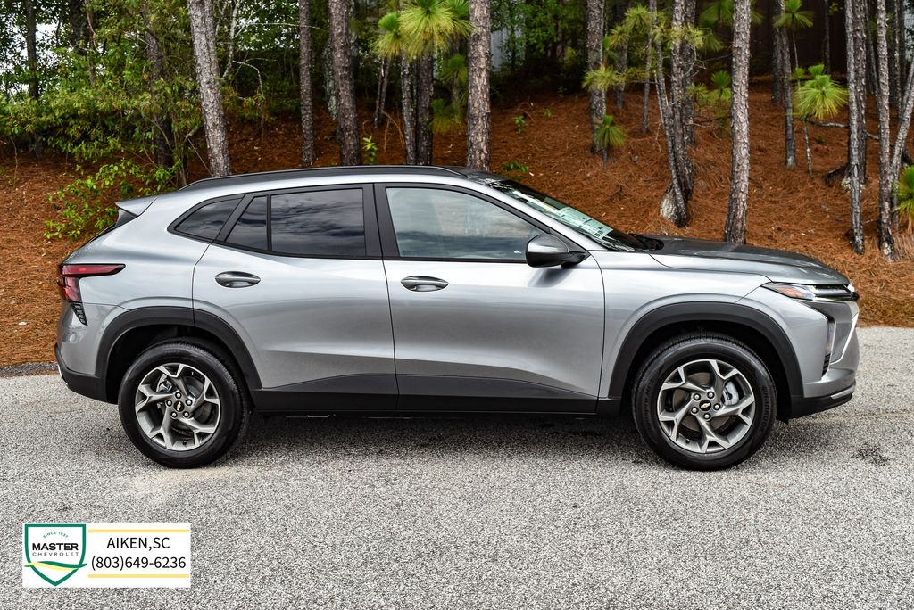 New 2026 Chevrolet Trax SUV
