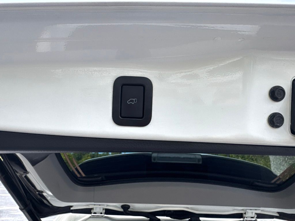 Used 2019 Toyota Highlander SUV