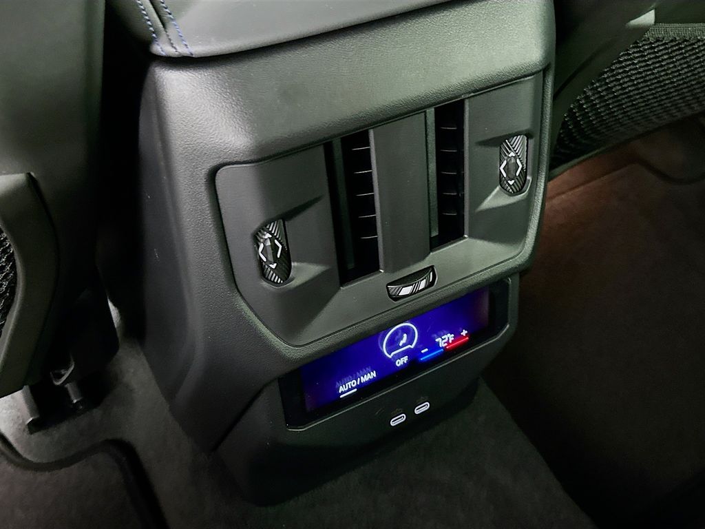 Thumbnail: 2026 BMW X3 - 18